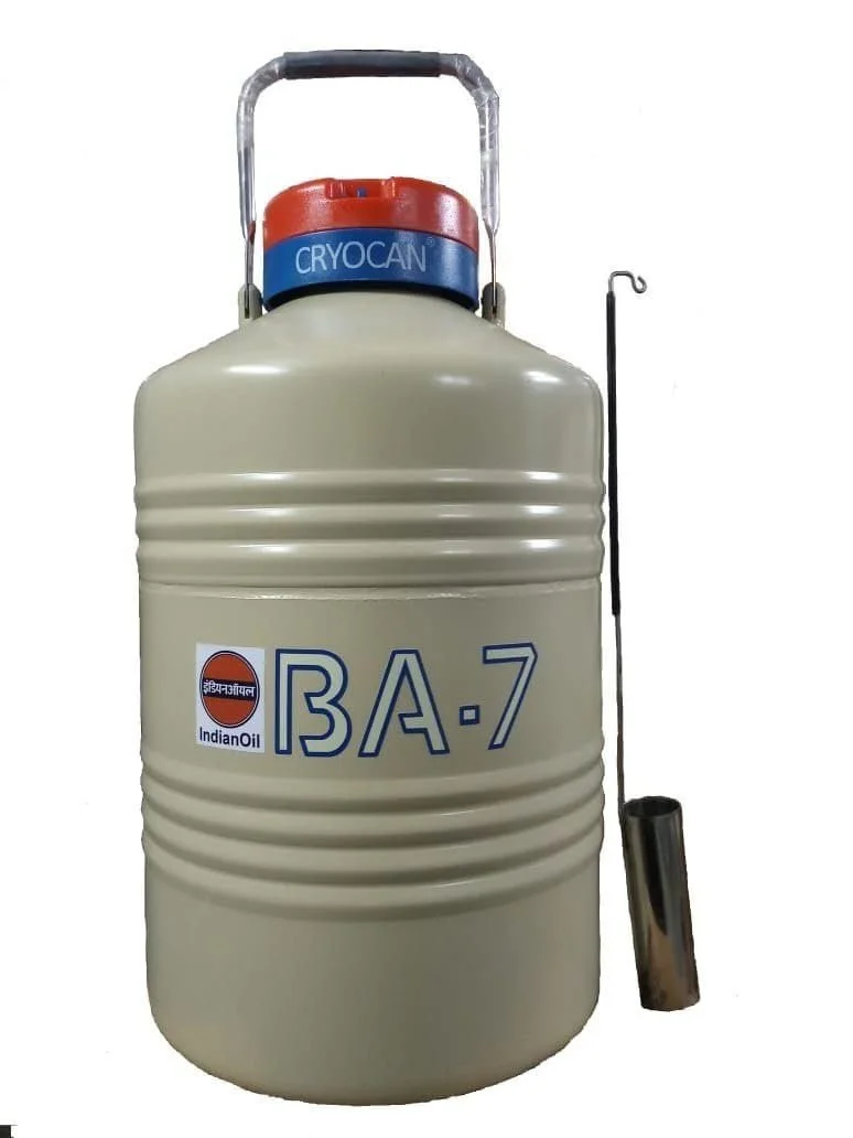 51sOB8CrPjL._SL1032_.jpg 7.9 Liter Portable Liquid Nitrogen Container (Cryocan BA-7)