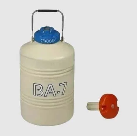 Nitrogen-Container-2.jpg 7.9 Liter Portable Liquid Nitrogen Container (Cryocan BA-7)